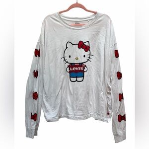 Levi’s x Hello kitty long sleeve